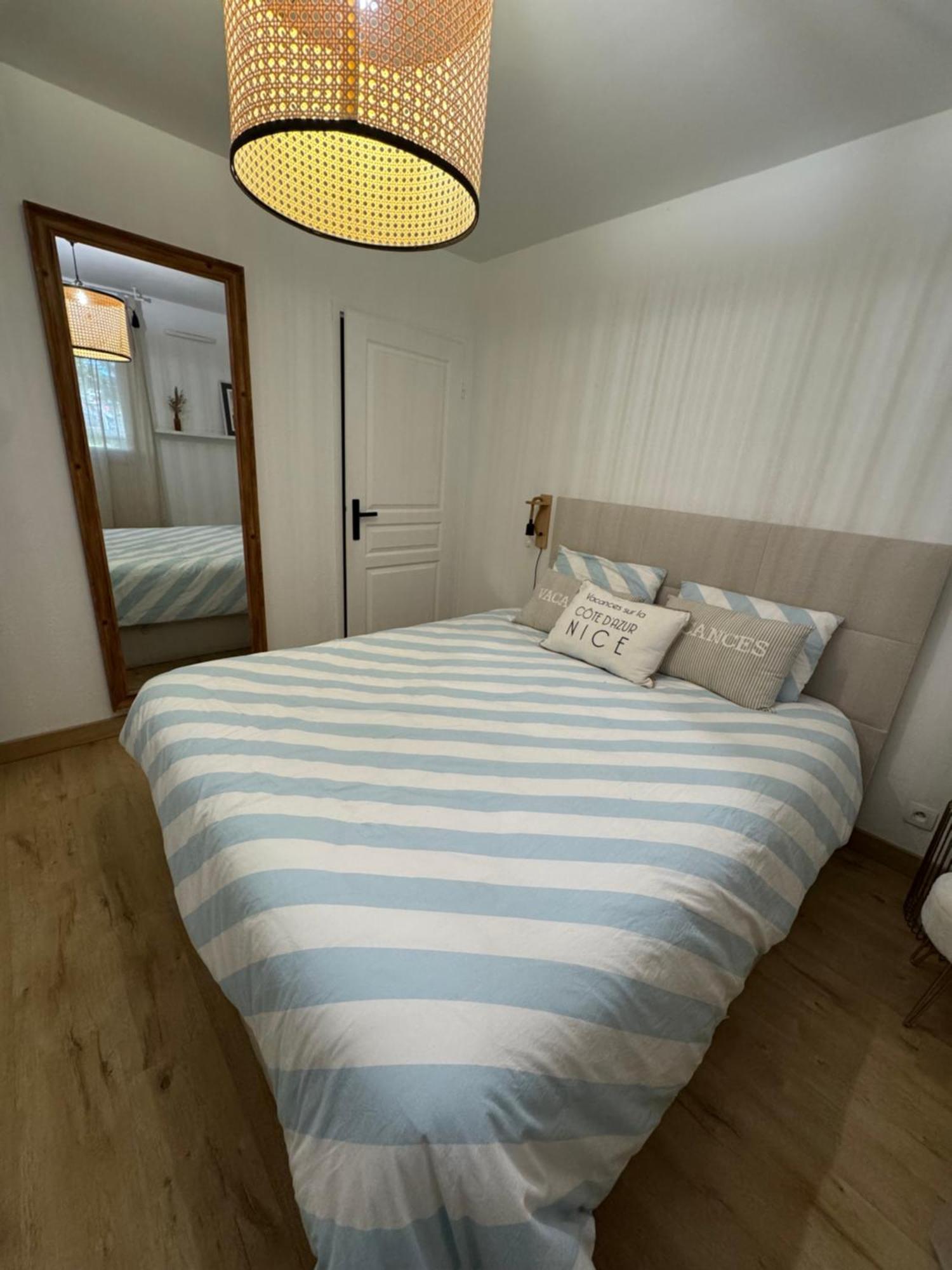 L'Appart Ideal Famille, Terrasse, Piscine, Plage Villeneuve-Loubet Bagian luar foto